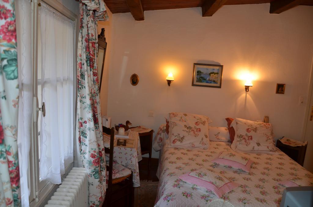 Auberge Du Lac Bauduen Eksteriør bilde